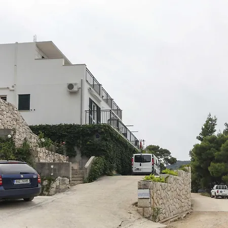 Posta - With Balcony And Sea View - 2 Saplunara